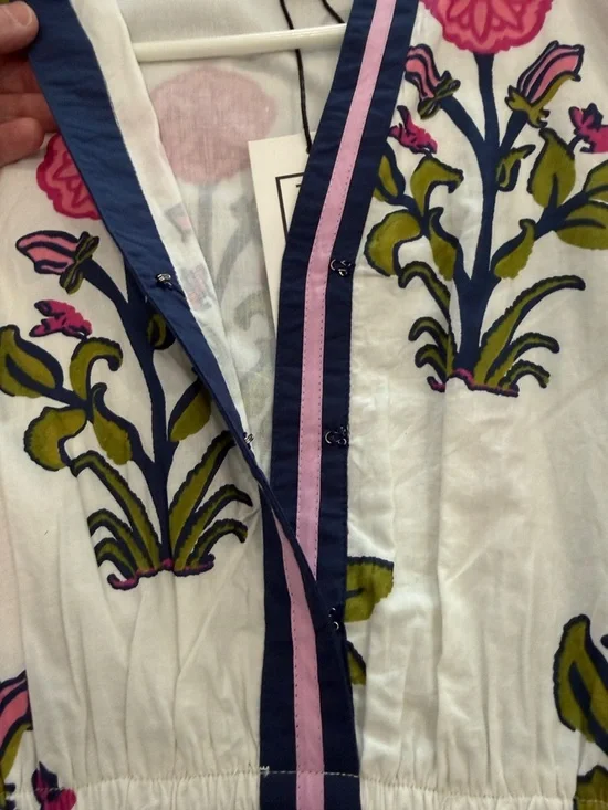 💙 NWT 💙 THML • White Floral Puff Sleeve Maxi Dress with Contrast Collar • Small - Picture 8 of 16